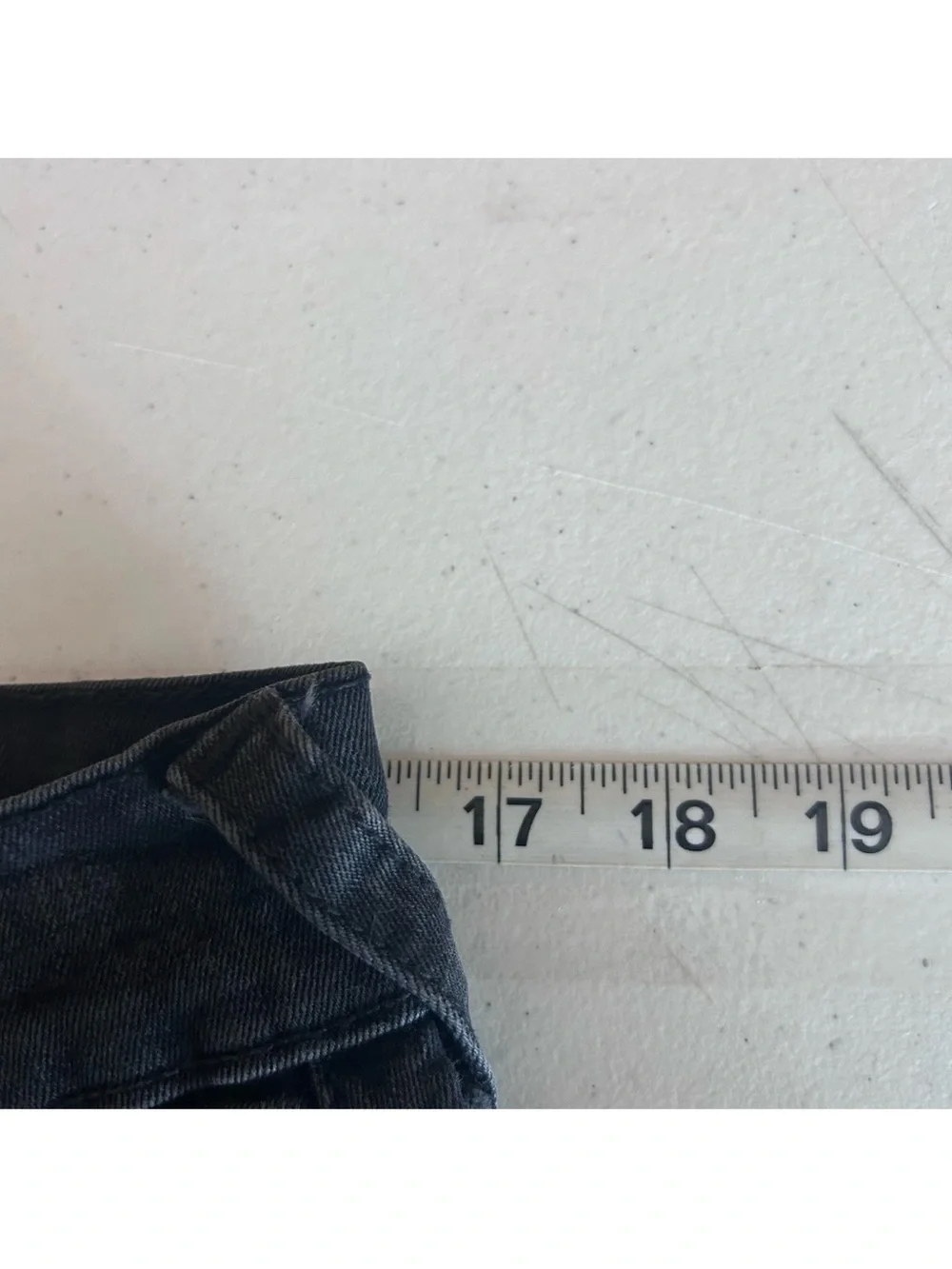 True Religion Jeans Mens 34x32 Black Rocco Relaxed Skinny Five Pocket Flaps